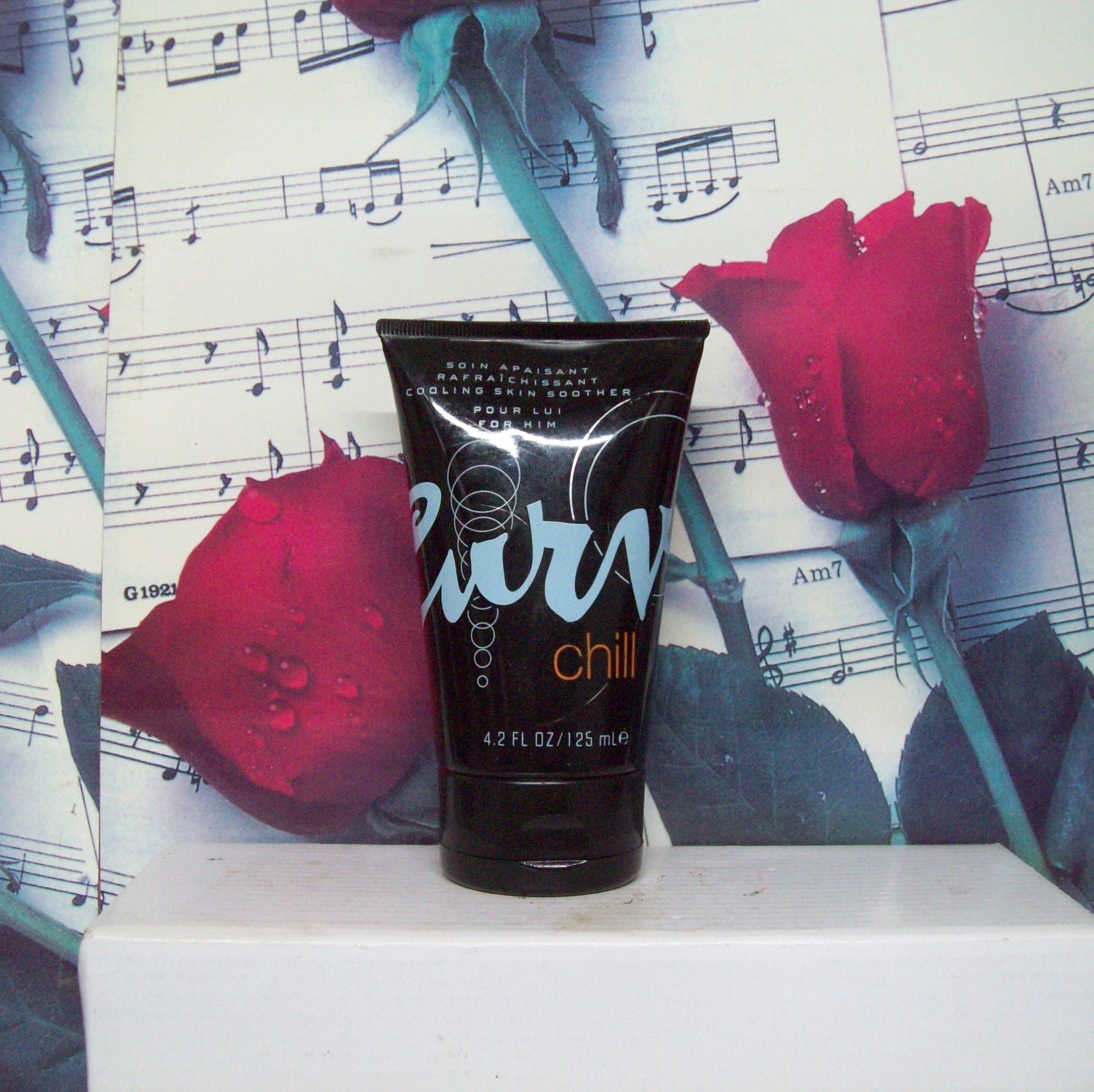 Curve Chill For Men 4.2 OZ Cooling Skin Soother bottle