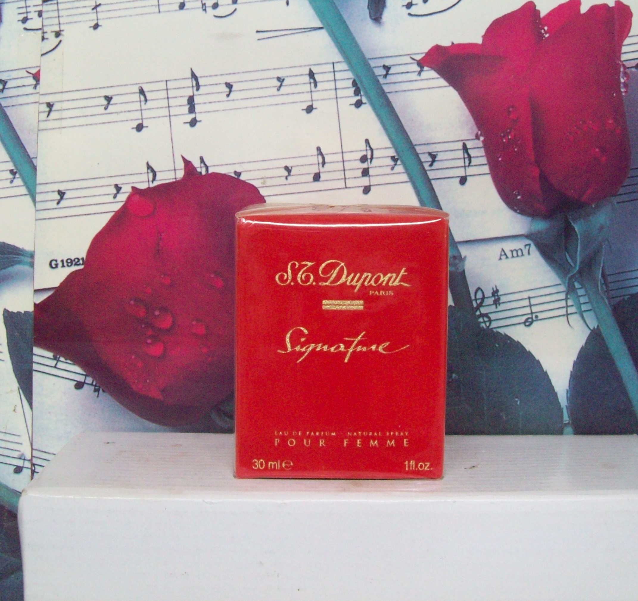 S.T. Dupont Signature Women EDP 1.0 OZ bottle