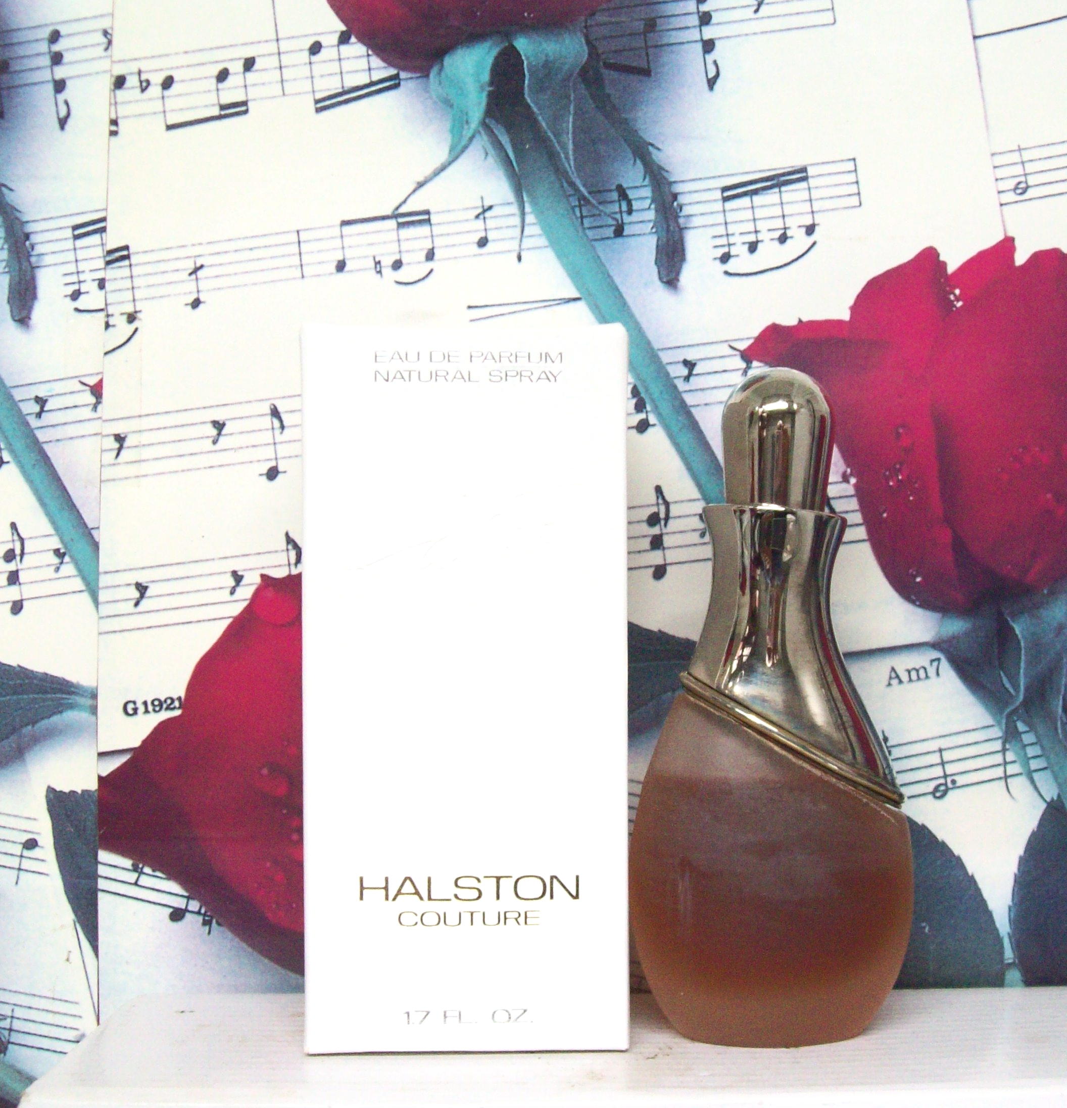 Halston Couture EDP Spray 1.7 OZ bottle