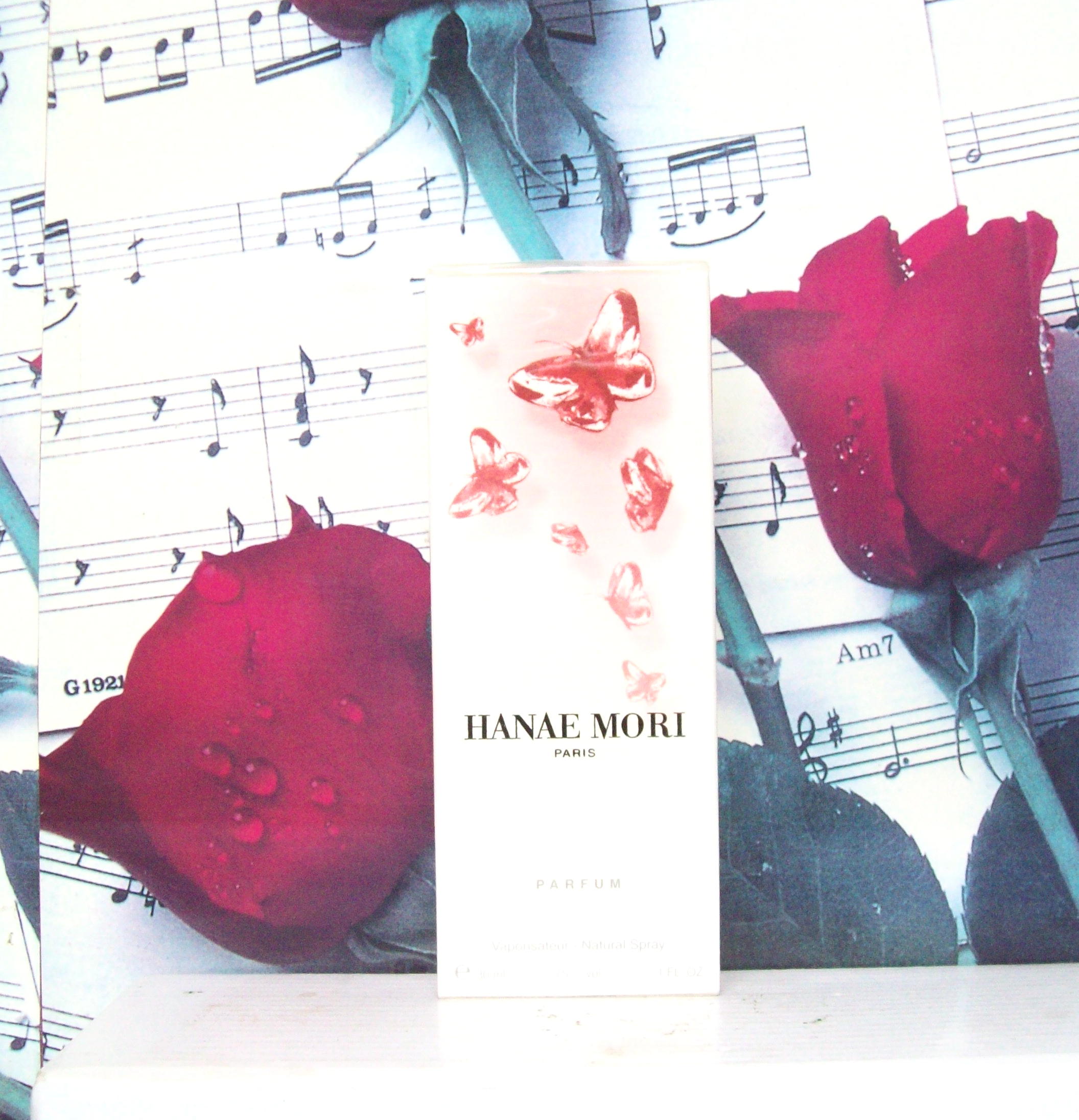 Hanae Mori Parfum 1.0 OZ women’s perfume bottle