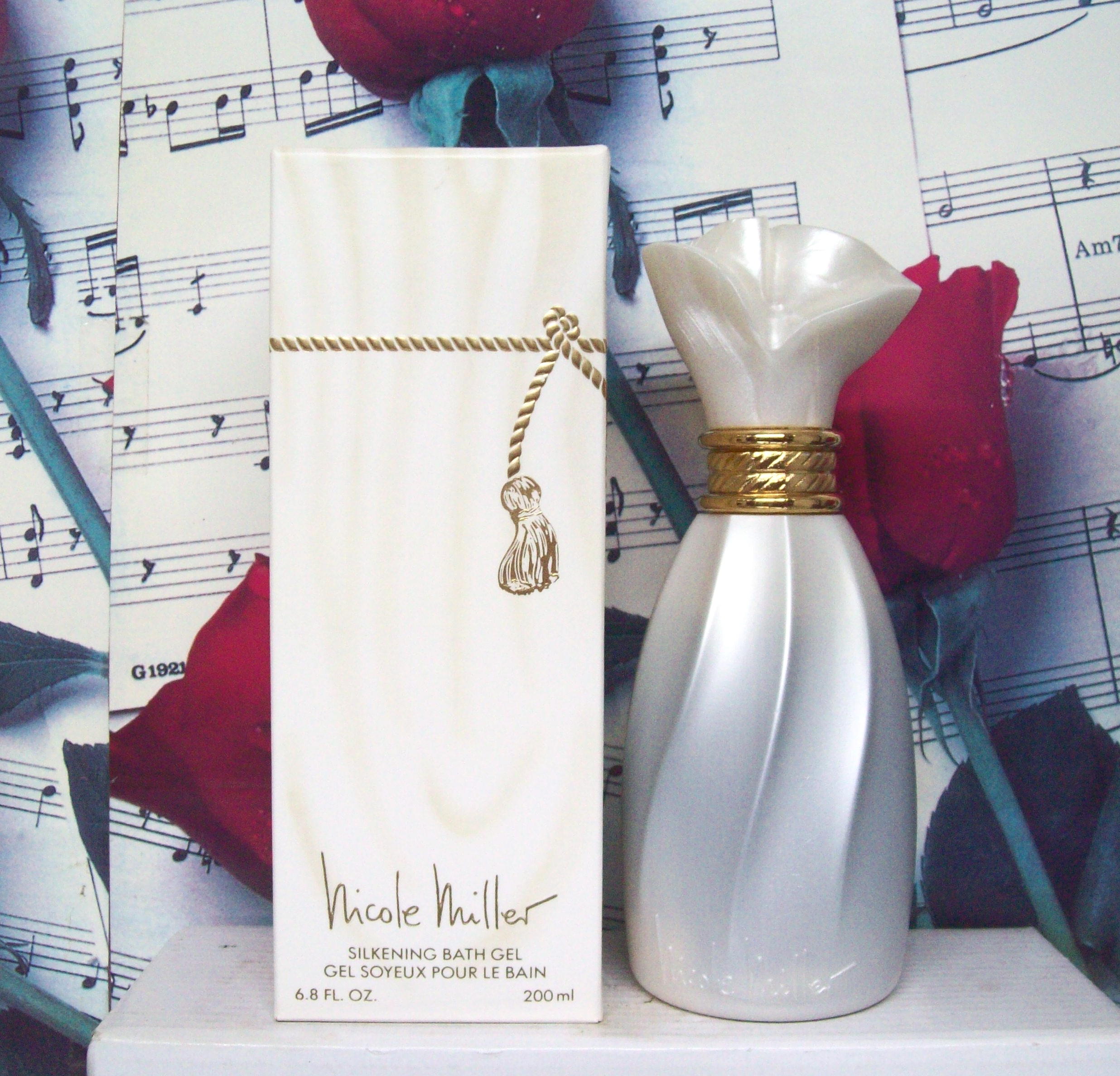 Nicole Miller Silkening Bath Gel 6.8 OZ front view