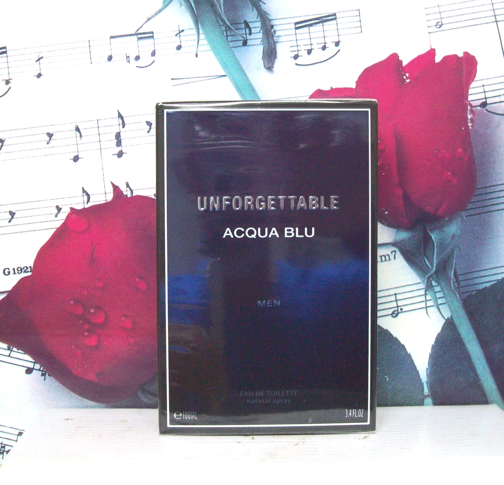 Unforgettable Acqua BLU Men EDT bottle front view